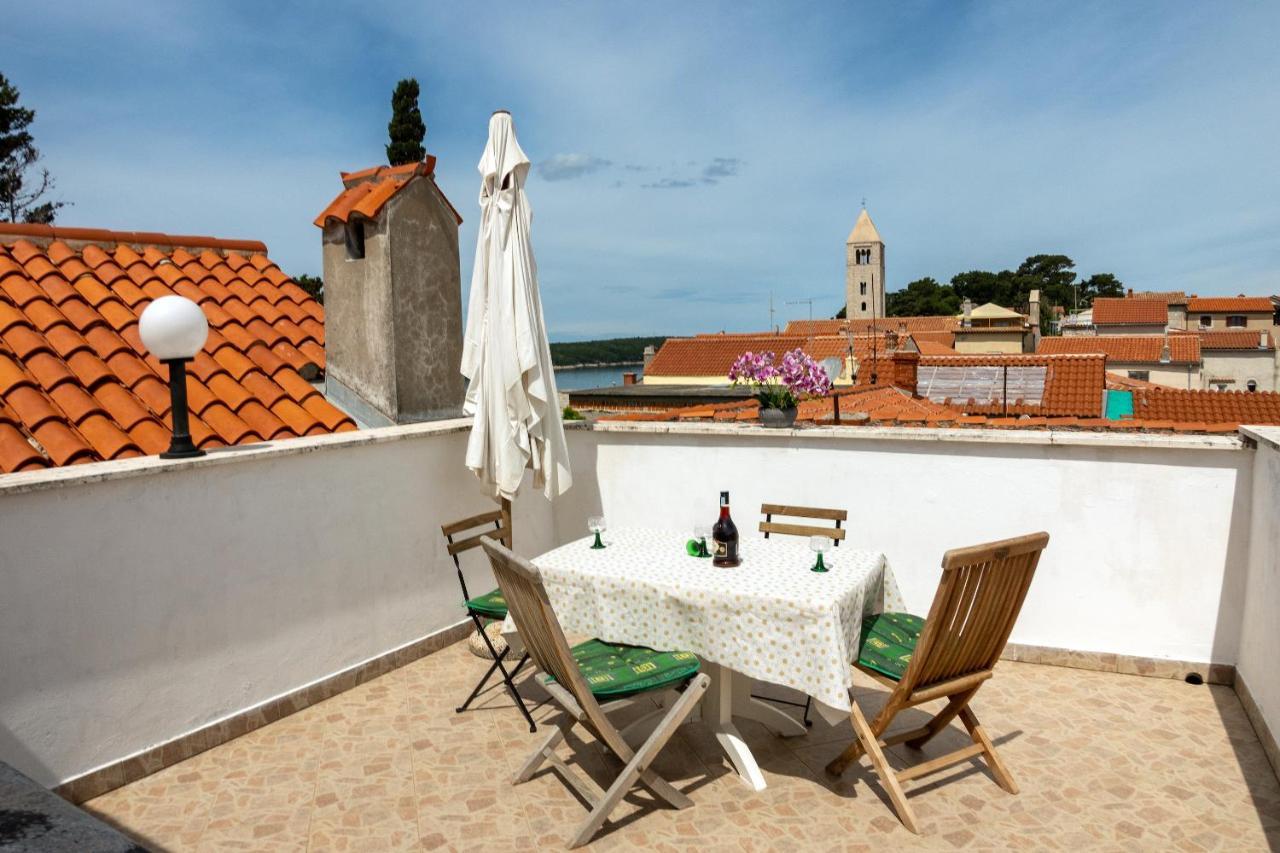 Luise - Four Towers Apartments Rab Town Exteriör bild